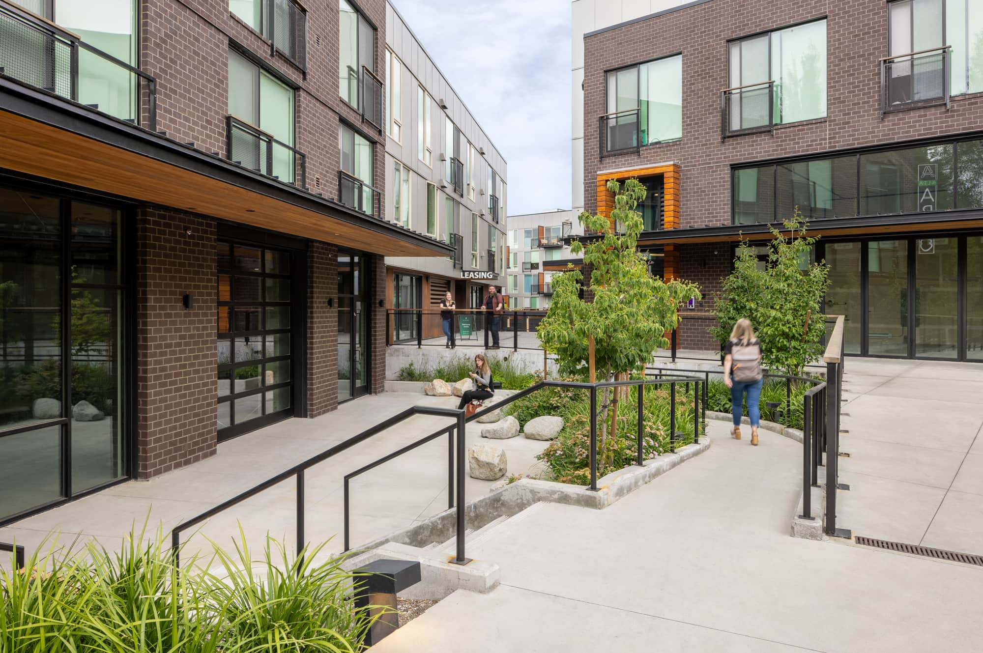 Arlo Apartments - pet-friendly rental in Seattle