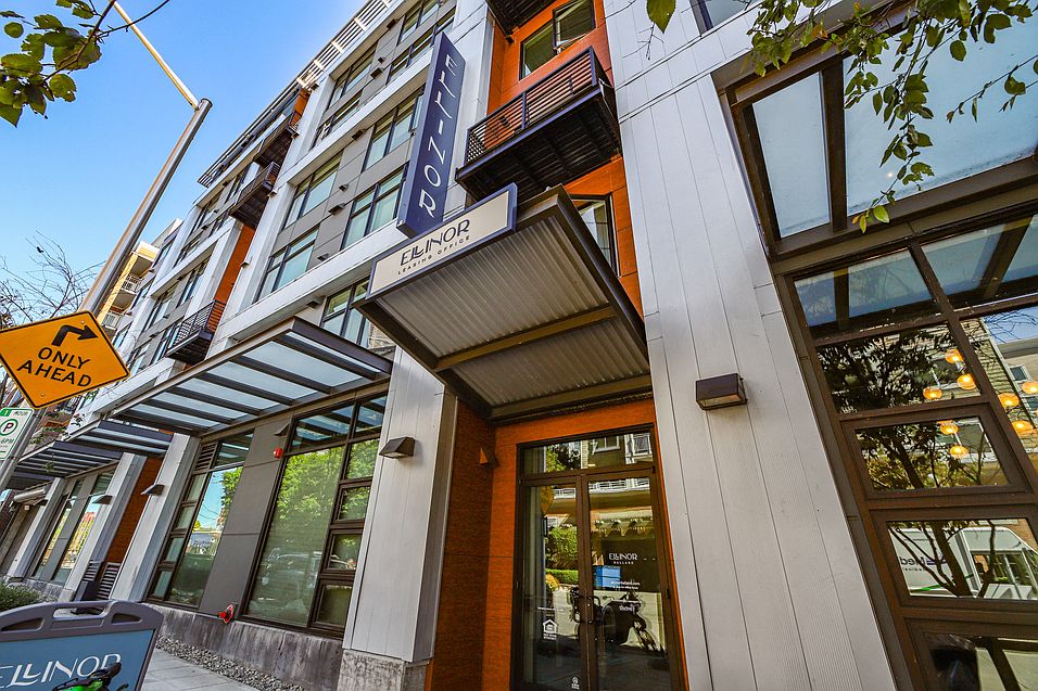 Ellinor Ballard - pet-friendly rental in Seattle