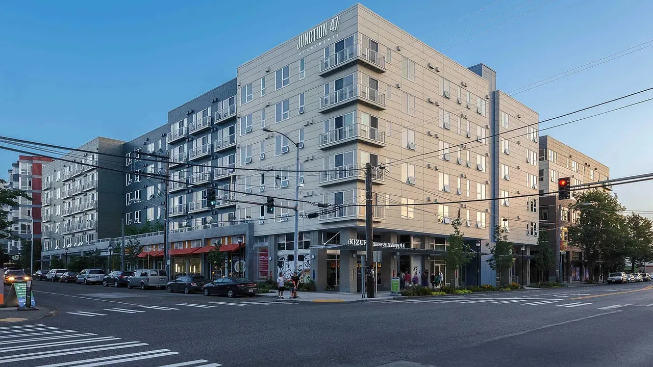 Junction 47 Apartments - pet-friendly rental in Seattle