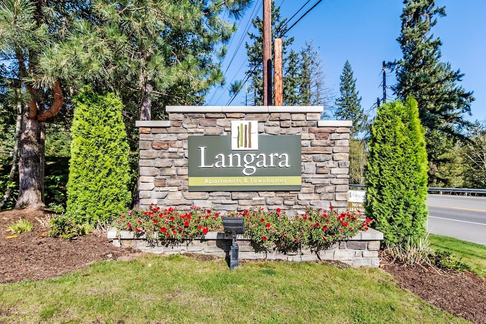 Langara Apartments and Townhomes - pet-friendly rental in Issaquah